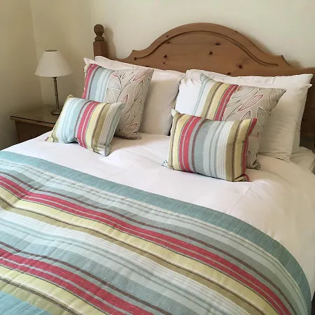 Walmar Bed & Breakfast 4*